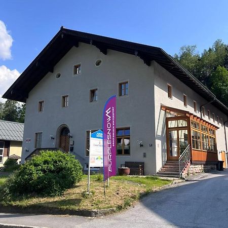 Twenty Seven City Hotel Zell am See Exteriör bild