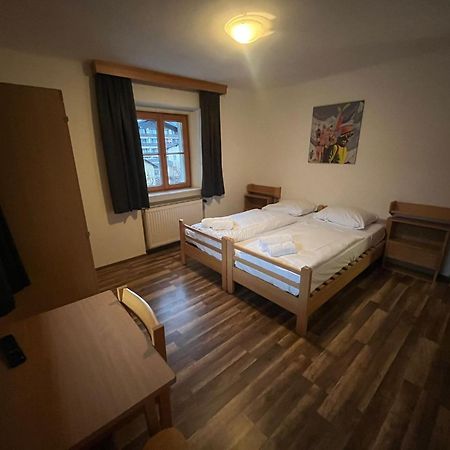 Twenty Seven City Hotel Zell am See Exteriör bild