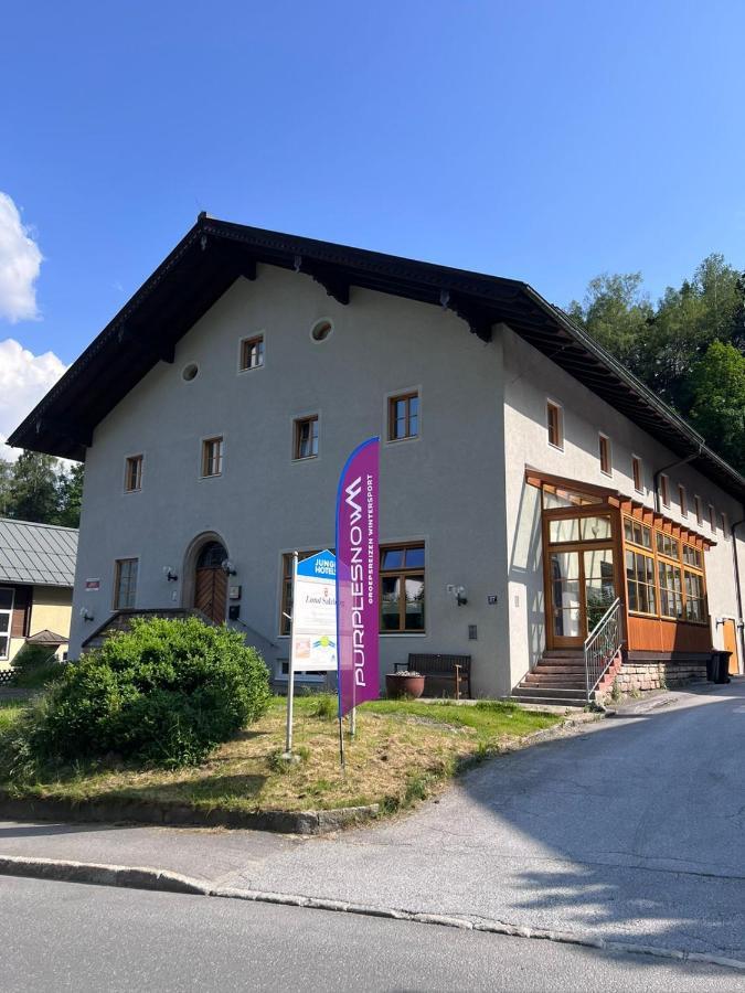 Twenty Seven City Hotel Zell am See Exteriör bild